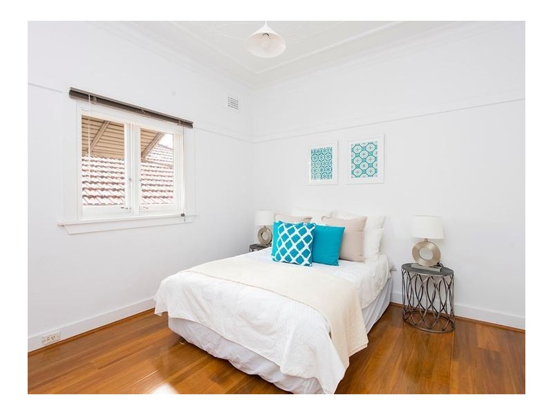 43 Centennial Avenue, Chatswood NSW 2067