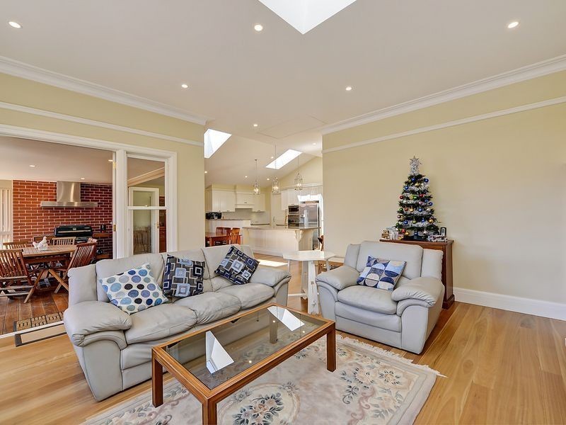 27 Artarmon Road, Willoughby NSW 2068