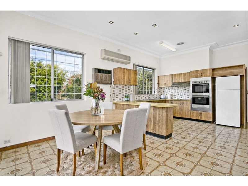 1 Chiltern Road, Willoughby NSW 2068