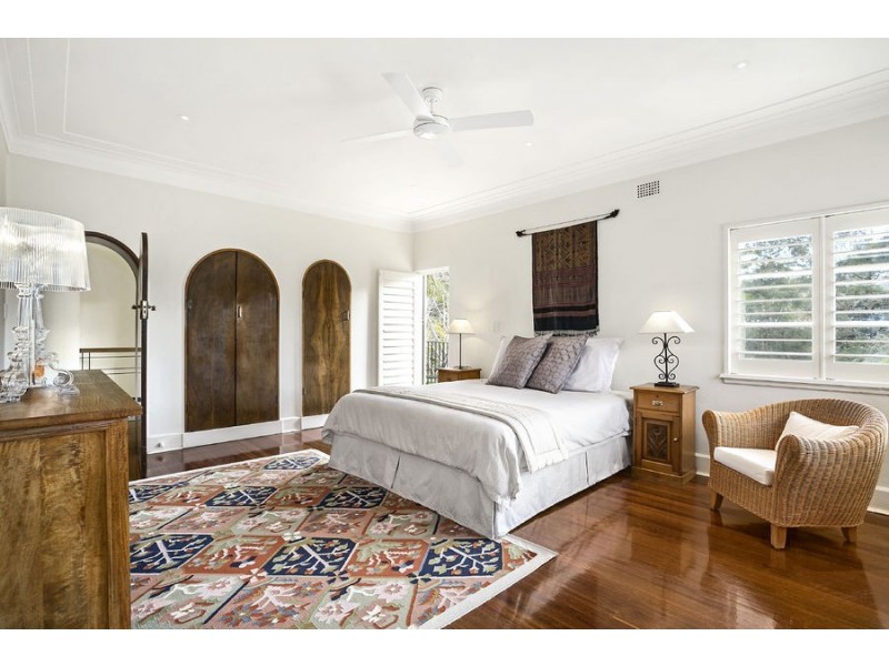 25 Amarna Parade, Roseville NSW 2069