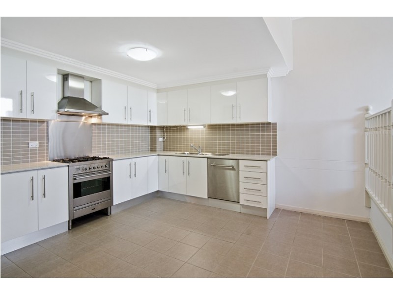 15/3-5 Shackel Avenue, Brookvale NSW 2100