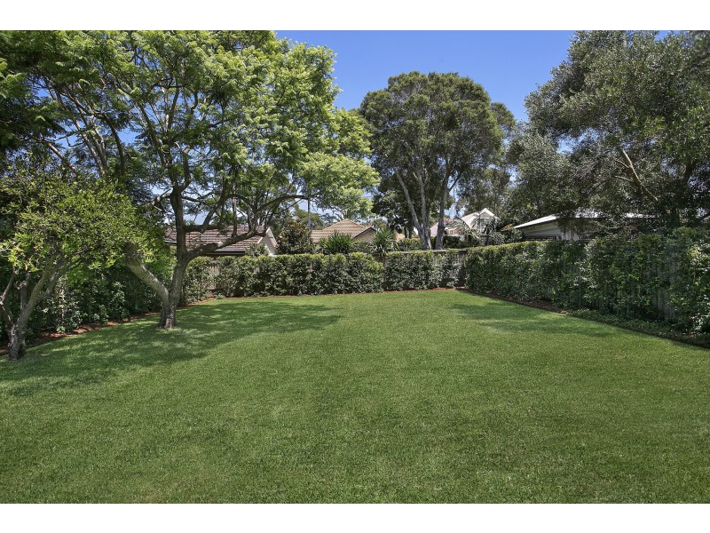 8 Carlos Road, Artarmon NSW 2064