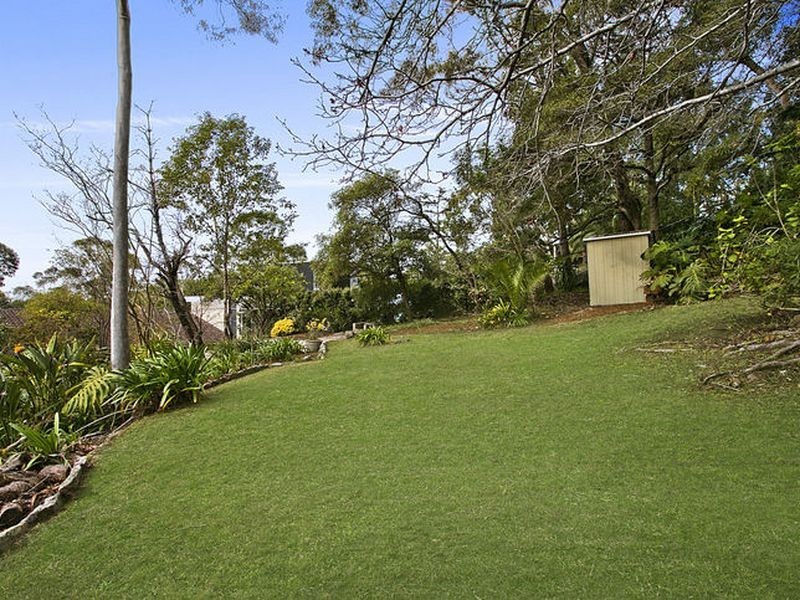 77 Sugarloaf Crescent, Castlecrag NSW 2068