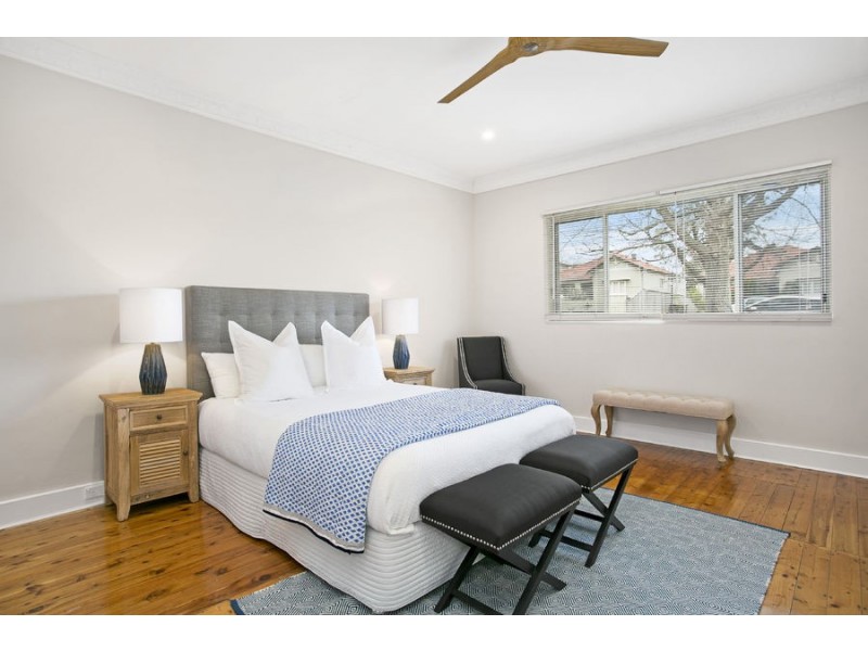 18 Windsor Road, Willoughby NSW 2068