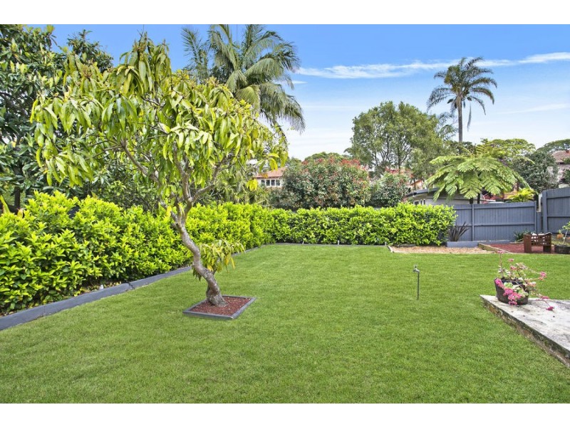 18 Windsor Road, Willoughby NSW 2068