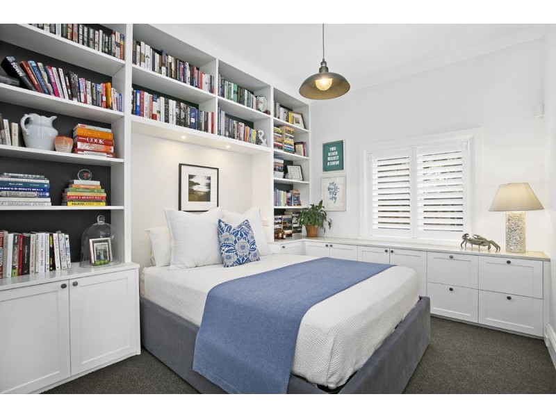 18 Raymond Road, Neutral Bay NSW 2089