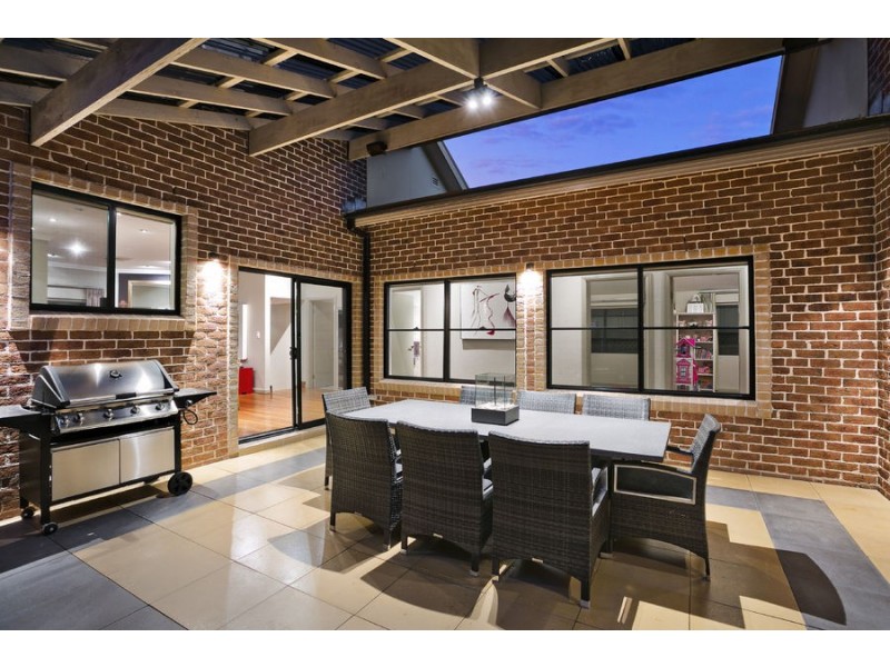 12A Victoria Avenue, Willoughby NSW 2068