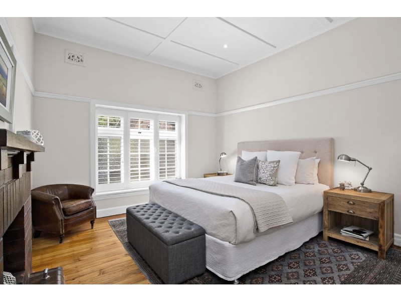 6 White Street, Artarmon NSW 2064