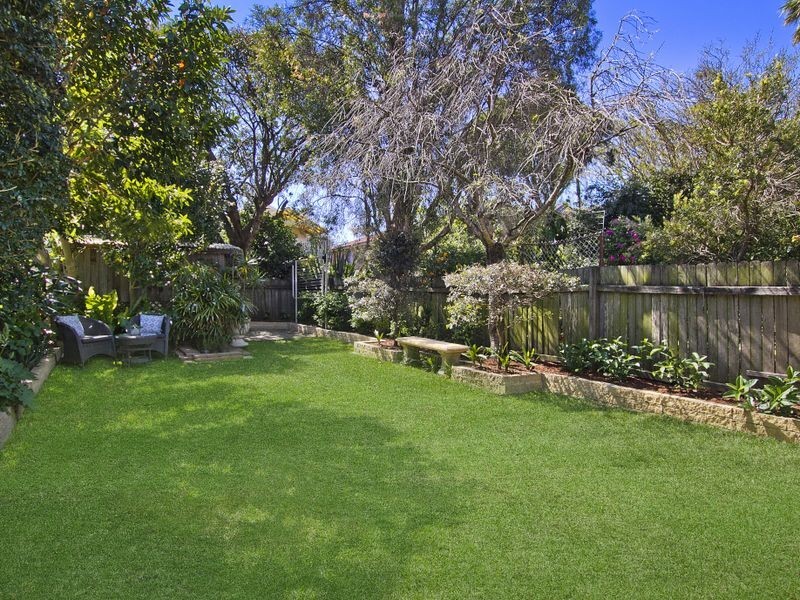 9 Crabbes Avenue, Willoughby NSW 2068