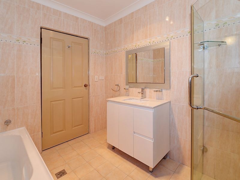 1 Cawarrah Road, Willoughby NSW 2068