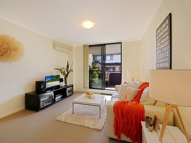 2605/32-36 Orara Street, Waitara NSW 2077