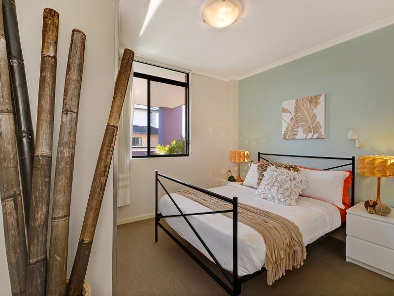 2605/32-36 Orara Street, Waitara NSW 2077