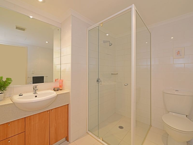 2605/32-36 Orara Street, Waitara NSW 2077