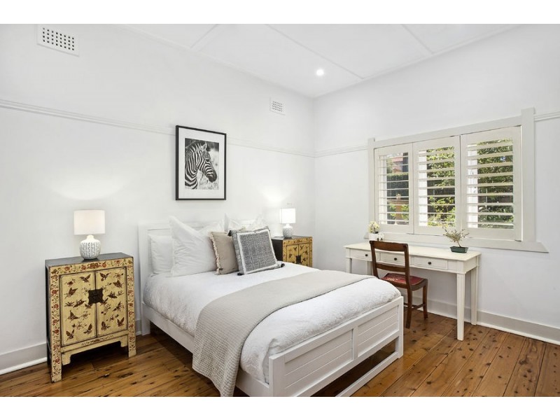 18 Lucknow Street, Willoughby NSW 2068