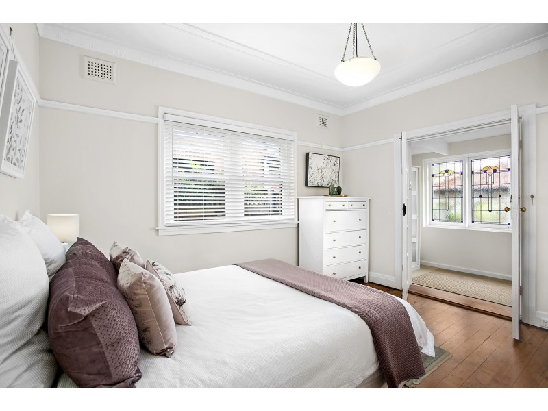 11 Bedford Street, Willoughby NSW 2068