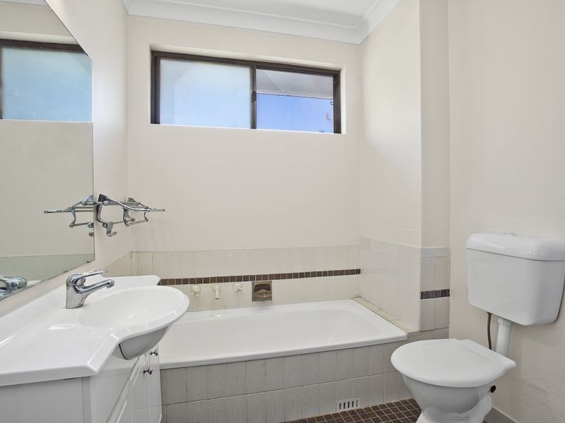 31/3 Barton Road, Artarmon NSW 2064