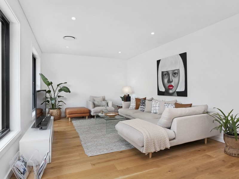 5 Lincoln Avenue, Castlecrag NSW 2068