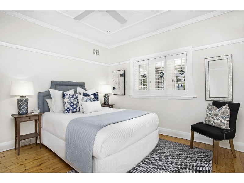 32 Robert Street, Willoughby NSW 2068