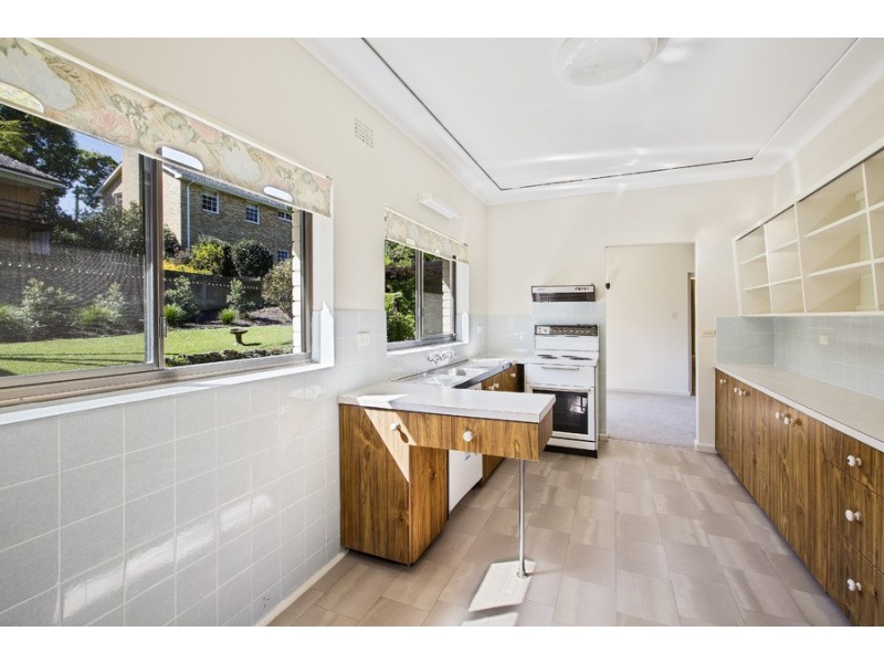 13 Warrawee Avenue, Castle Cove NSW 2069