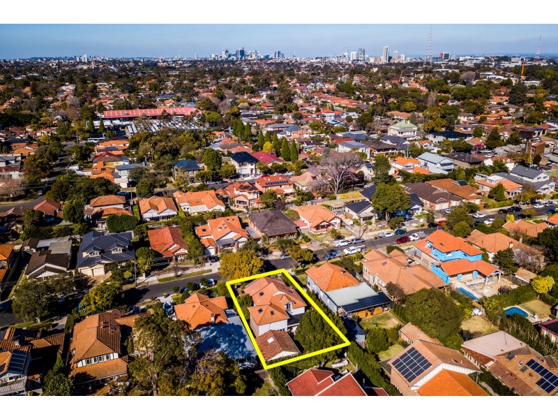 21 Alexander Avenue, Willoughby NSW 2068