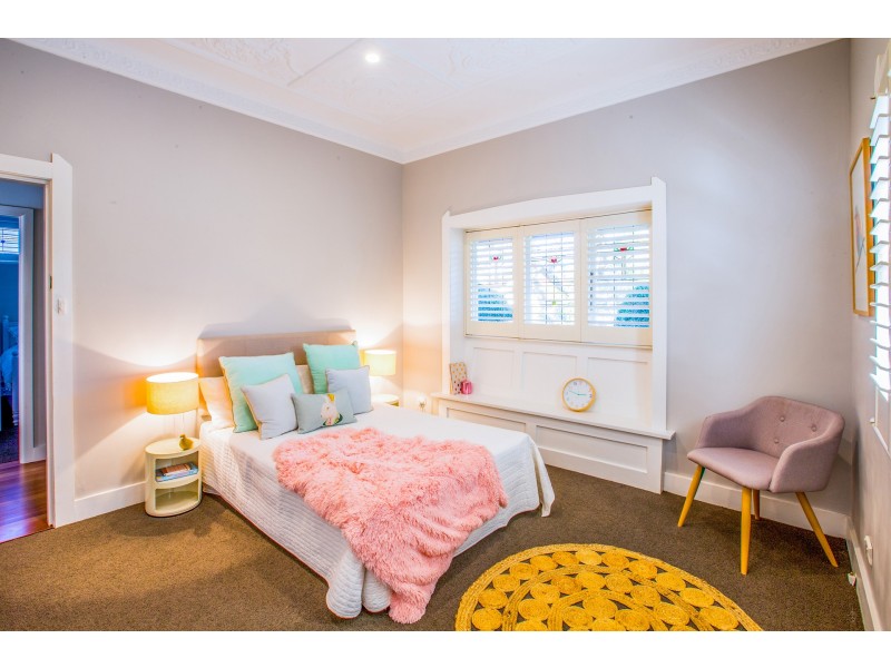 21 Alexander Avenue, Willoughby NSW 2068