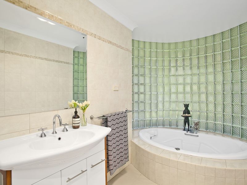 15 Carlos Road, Artarmon NSW 2064