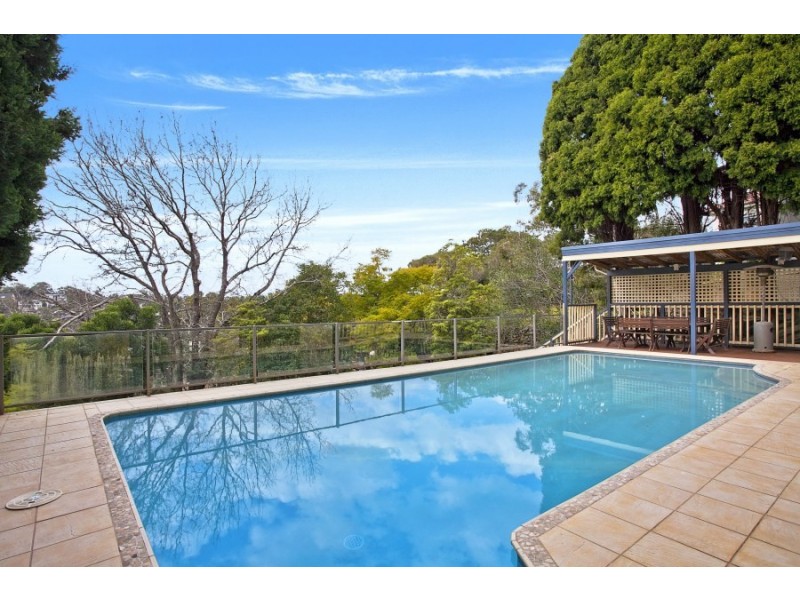 13 Victoria Avenue, Middle Cove NSW 2068