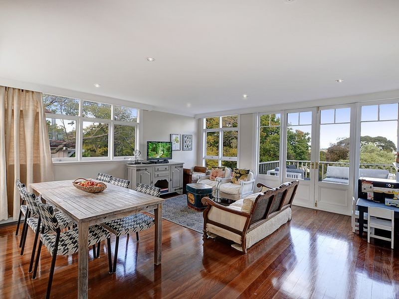 50 Kingslangley Road, Greenwich NSW 2065