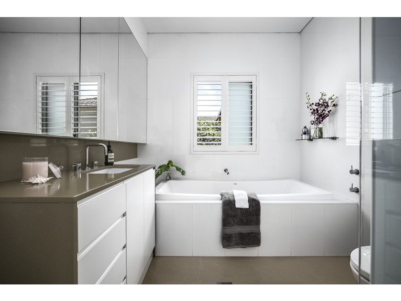 5 Zara Road, Willoughby NSW 2068