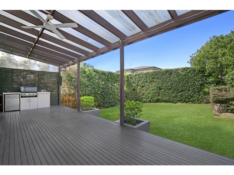 121 Eastern Valley Way, Castlecrag NSW 2068