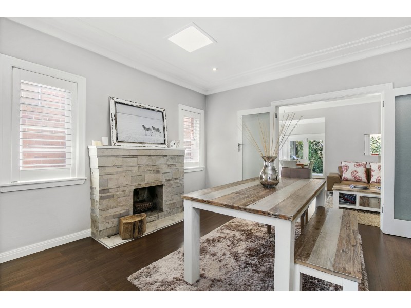 121 Eastern Valley Way, Castlecrag NSW 2068
