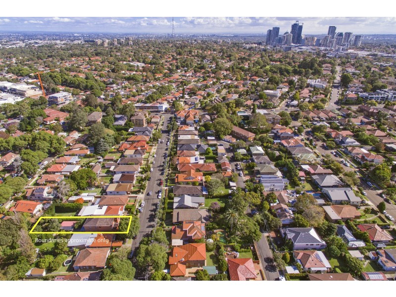 8 Rosewall Street, Willoughby NSW 2068