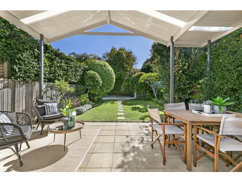 11 Crabbes Avenue, Willoughby NSW 2068