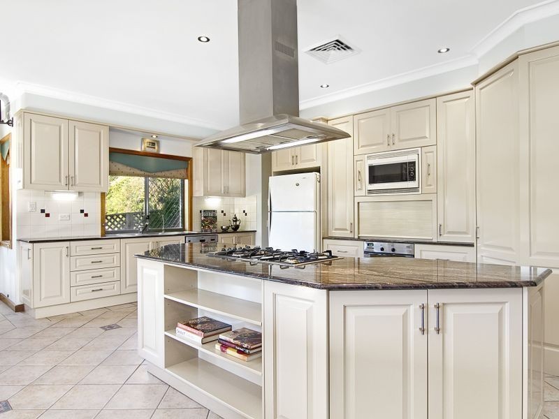 1 Megalong Avenue, Willoughby NSW 2068