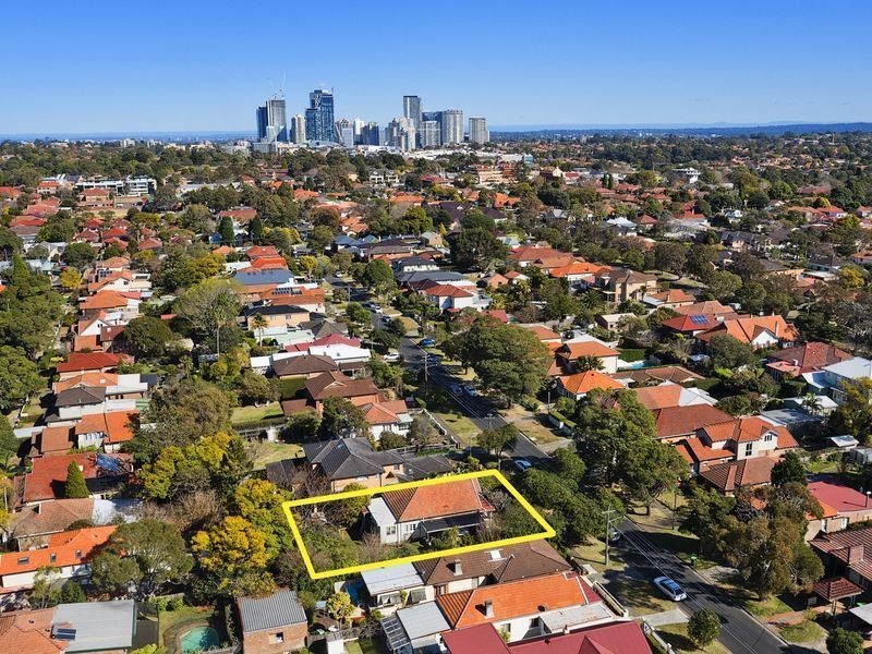 18 Bedford Street, Willoughby NSW 2068