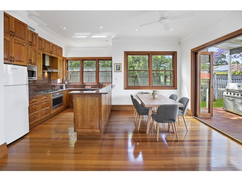 8 Frenchs Road, Willoughby NSW 2068