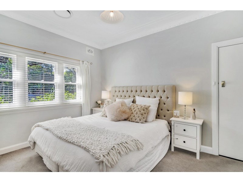 8 Fontaine Street, Chatswood NSW 2067