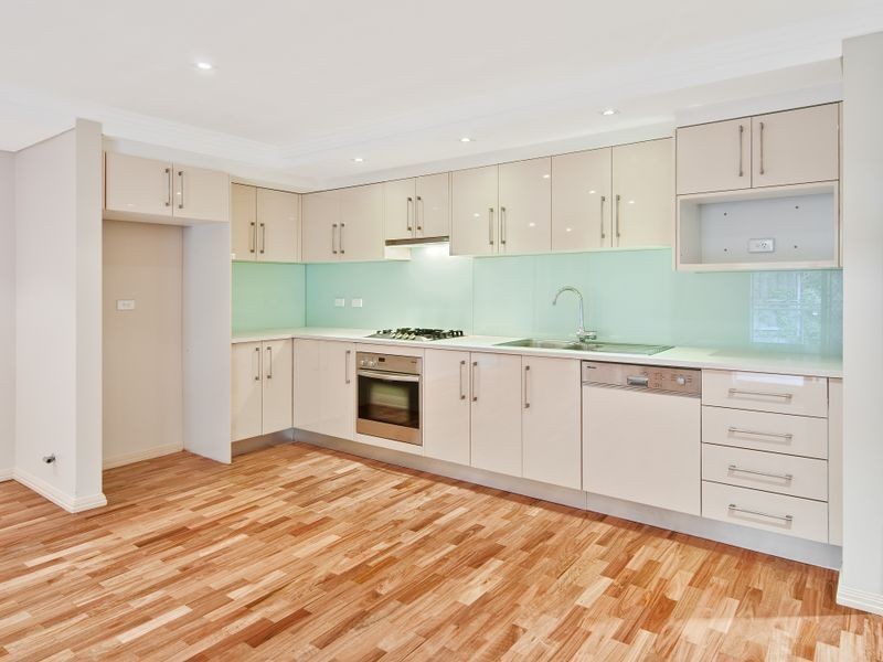 8/77 Stanley Street, Chatswood NSW 2067