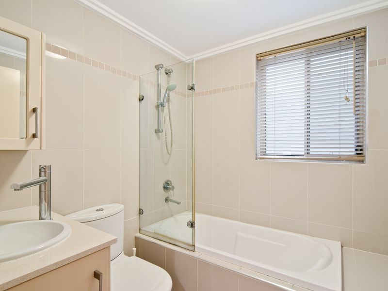 8/77 Stanley Street, Chatswood NSW 2067