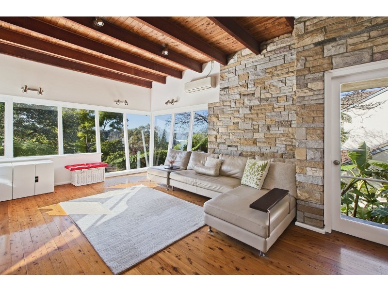 23 Victoria Avenue, Middle Cove NSW 2068