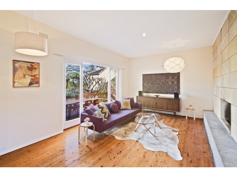 23 Victoria Avenue, Middle Cove NSW 2068