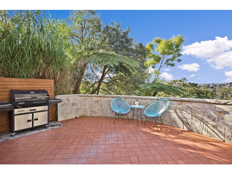 23 Victoria Avenue, Middle Cove NSW 2068