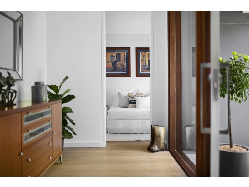 25 Warners Avenue, Willoughby NSW 2068