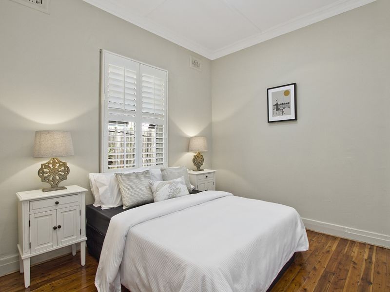 136 Eastern Valley Way, Willoughby NSW 2068