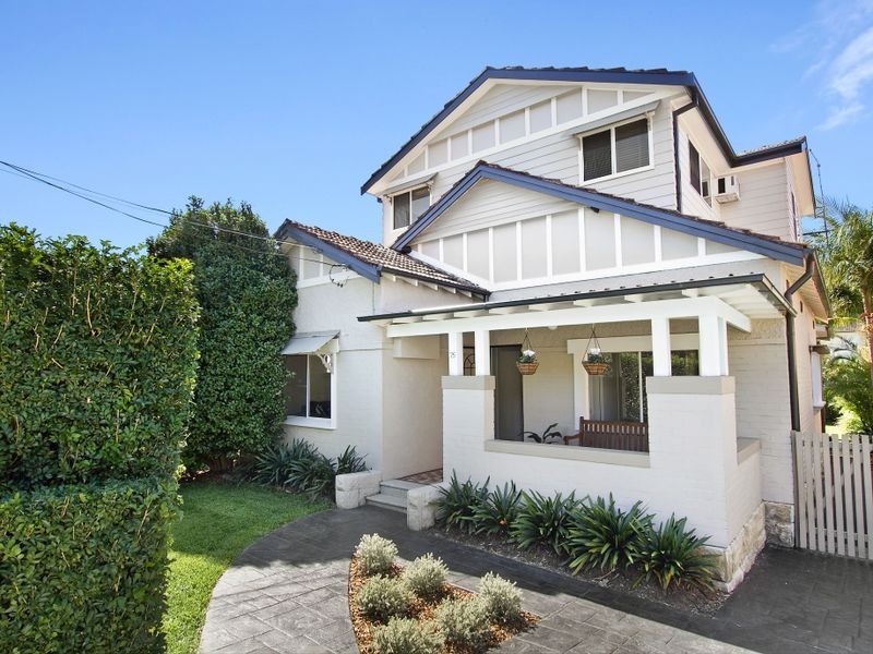 75 Laurel Street, Willoughby NSW 2068