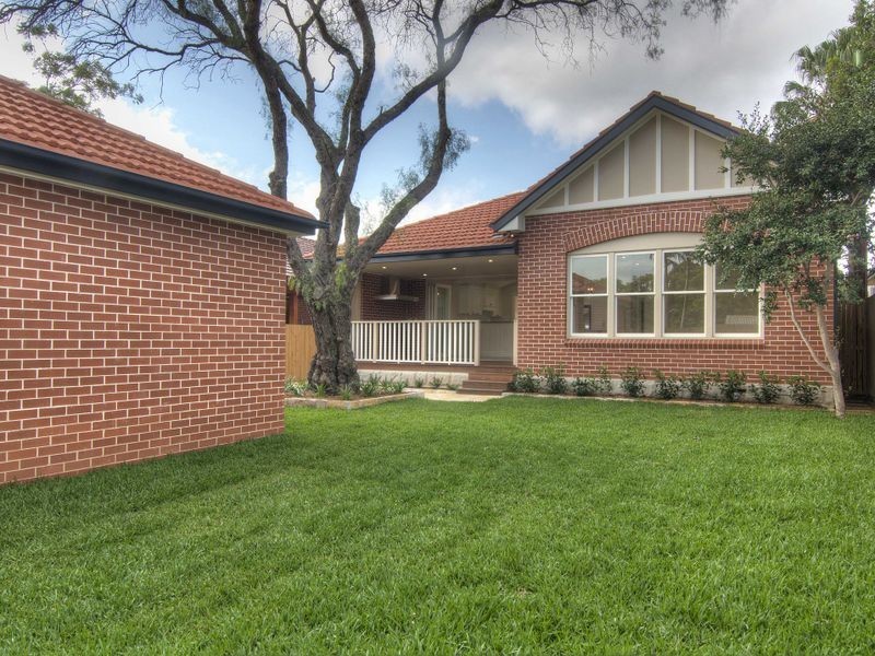 27 Artarmon Road, Willoughby NSW 2068