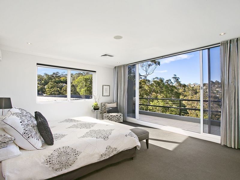 115 The Bulwark, Castlecrag NSW 2068
