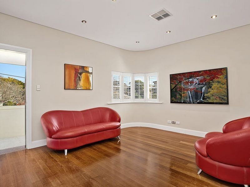 27 Douglas Avenue, Chatswood NSW 2067