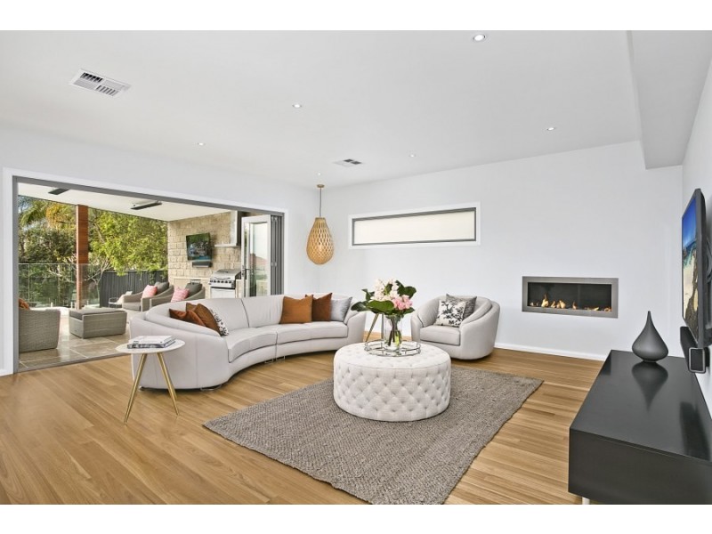 9 Fourth Avenue, Willoughby NSW 2068