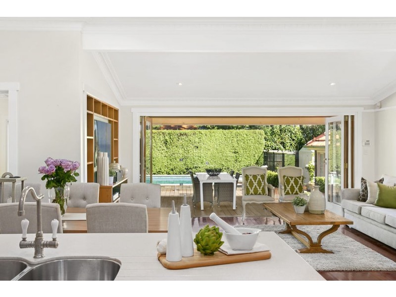 2 Stafford Road, Artarmon NSW 2064